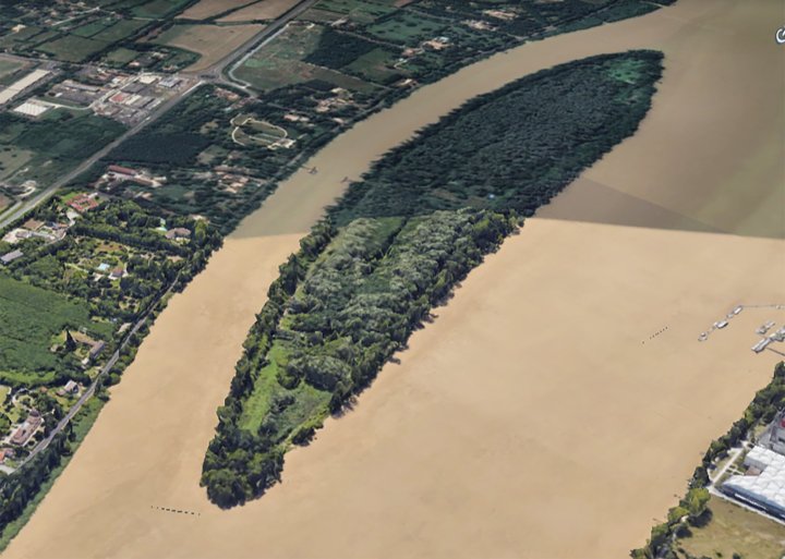 Vue aérienne de l'Ile d'Arcins, sur la Garonne.