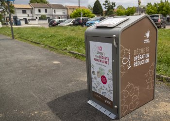 Borne de déchets alimentaires