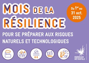 Affiche violette avec écrit Mois de la résilience du 1er au 31 octobre pour se préparer aux risques naturels et technologiques