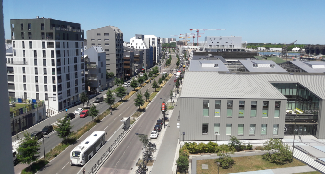 Rue Lucien Faure aux Bassins à Flot